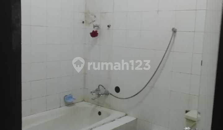 Di Jual Rumah di Sutorejo, Lokasi Strategis 2