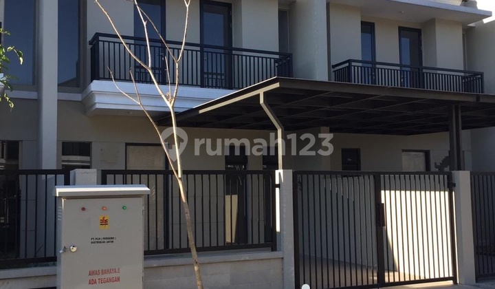 Rumah 2 Lantai Siap Huni Dekat Bandara Juanda, Tol Tambak Sumur 2