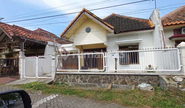 Jarang Ada Rumah Shm Di Wisma Mukti Dekat Pusat Kota Surabaya Harga Under Market Jarang Ada Rumah Shm Di Wisma Mukti Dekat Pusat Kota Surabaya Harga Under Market