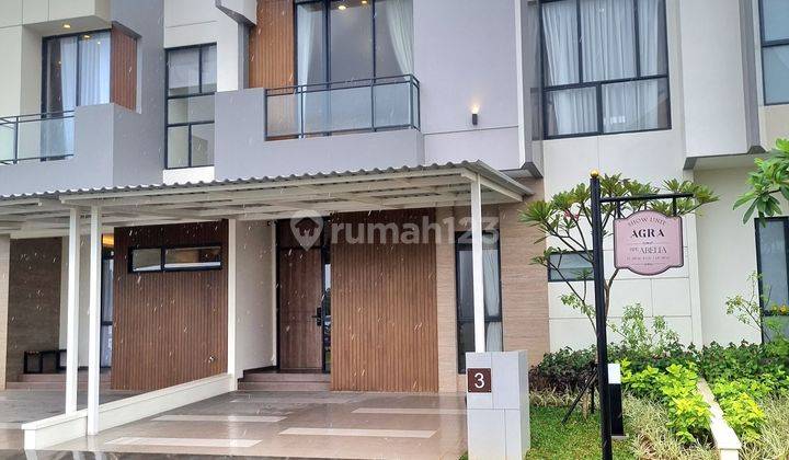 Selangkah ke Pasar 8, Rumah Agra di Suvarna Sutera Tangerang 1