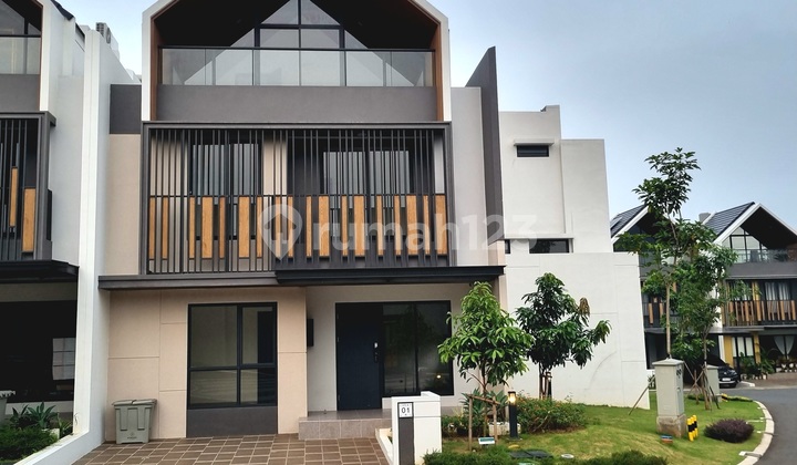 Rumah Hoek Free Taman Fasum Cluster Strozzi Gading Serpong Symphonia Summarecon Rumah Hoek Free Taman Fasum Cluster Strozzi Gading Serpong Symphonia Summarecon