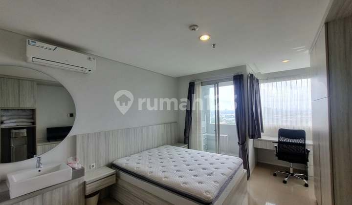 A step away from Binus University & Aeon Mall Alam Sutera! Studio Paddington Heights Apartment A step away from Binus University & Aeon Mall Alam Sutera! Studio Paddington Heights Apartment