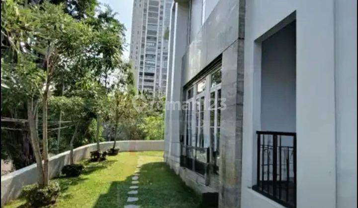 Jual Rumah Mewah Hoek di Brawijaya Jaksel 2