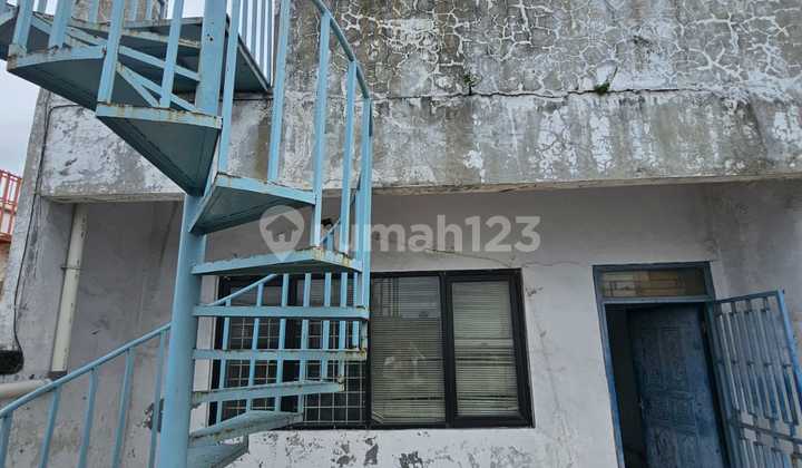 For Rent Nice Shop House in Pasar Baru 2