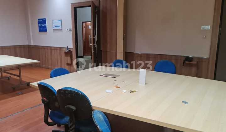 4-Unit Shophouse Row in a Prime Location, Sunter 2