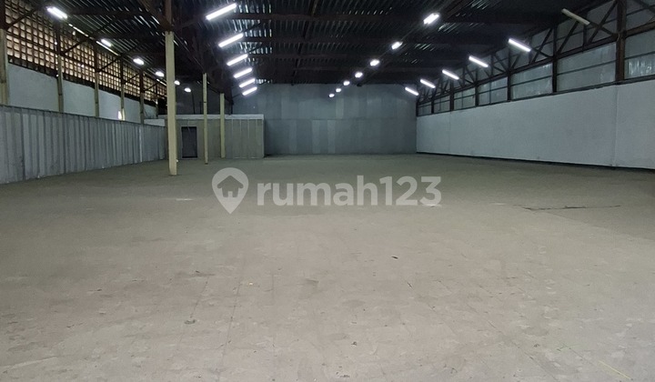 Gudang Siap Huni Masuk Countener 40 Fet di Cikokol Tangerang Banten Gudang Siap Huni Masuk Countener 40 Fet di Cikokol Tangerang Banten