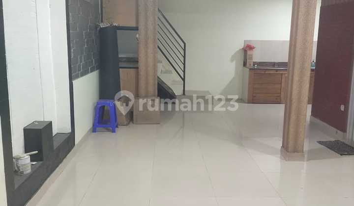 For Sale Ready-to-Use Shop House in the Heart of Tigaraksa Tangerang For Sale Ready-to-Use Shop House in the Heart of Tigaraksa Tangerang