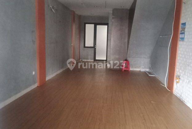 BU Ruko 2 lantai lokasi Bagus compark kota Wisata Cibubur 1