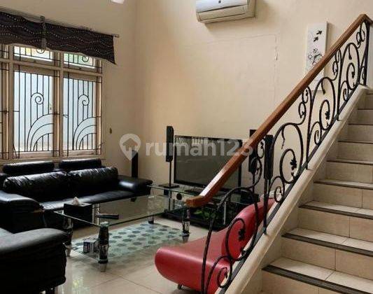 Bu Rumah 2 Lantai Bagus Unfurnished SHM Second Bulovard  1