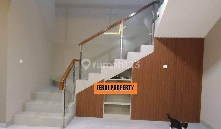 Rumah 2 Lantai Baru Unfurnished SHM di Bukit Golf Cibubur, 2