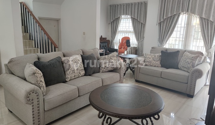 Rumah Bagus 3 +1 Kmr Tidur Shgb di Bukit Golf Riverside, Cibubur 2