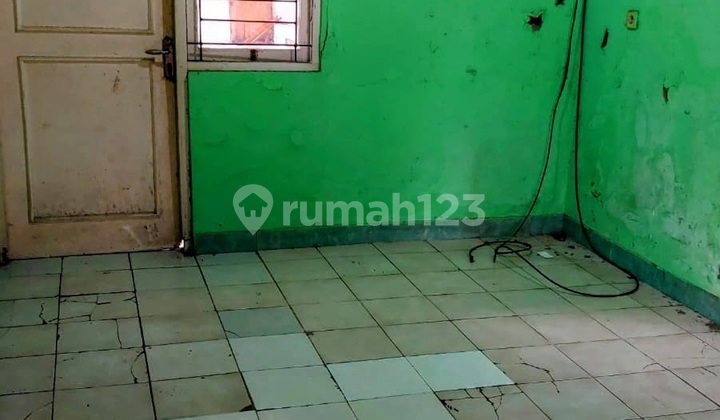 BU Rumah Butuh Renovasi Unfurnished SHM Bebas banjir Bukit Golf  2