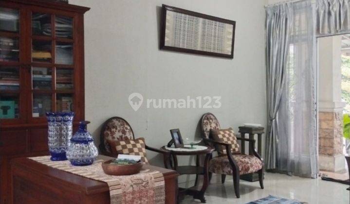 Bu Rumah 2 Lantai Bagus Unfurnished SHM Fasilitas Terlengkap  1