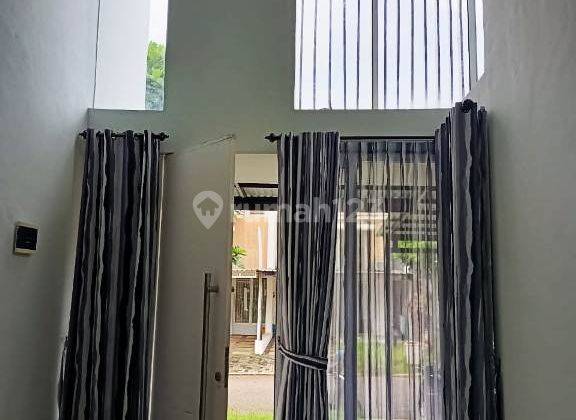 Rumah Bagus Unfurnished SHM 2 Kamar Tidur 1 Lantai Hadap Selatan  1