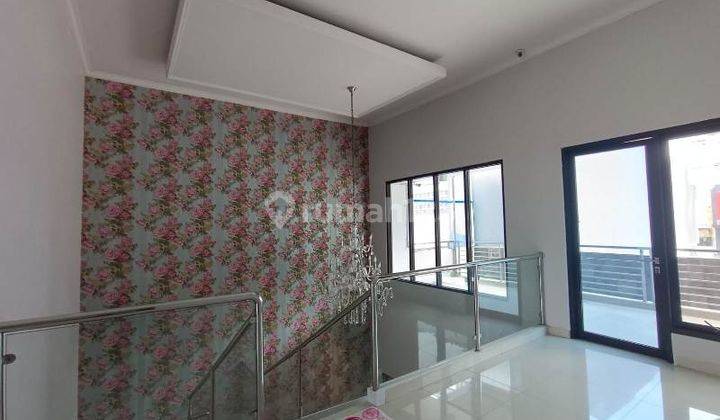 Rumah Cozy 3 Lantai Homei 4+2 Kamar Tidur Cluster Favorite Bagus 2