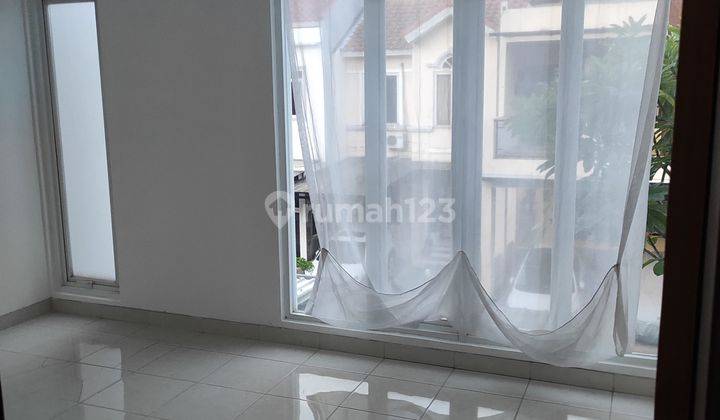 Rumah Bagus 2 Lantai Rapi Cozy Akses 5 Pintu Toll Bebas Macet 1