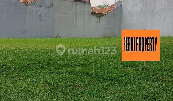 Land 277 m2 on Bulovard main road near mosque, access to 5 Toll gates.