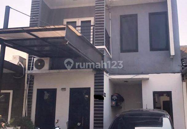 Rumah 2 Lantai Sudah Renovasi 3+1 Kamar Tidur The Address Depok 2