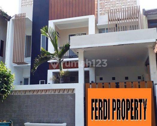 Rumah 2 Lantai Unfurnished SHM 4+1 Kamar Tidur 5 Menit Akses Toll 2