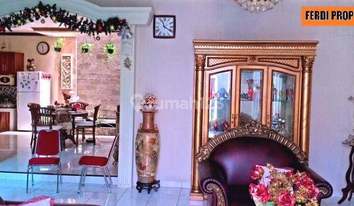 Rumah 2 Lantai Bagus SHM 5 Kamar Tidur Fasilitas Lengkap  2