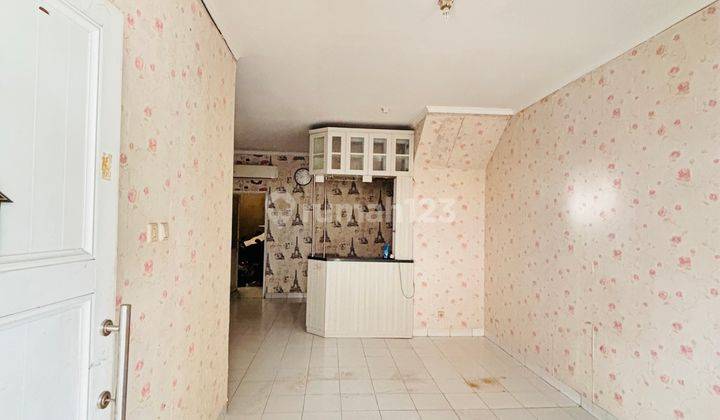 BU Rumah Butuh Minim Renovasi Unfurnished SHM 4 kamar tidur  1
