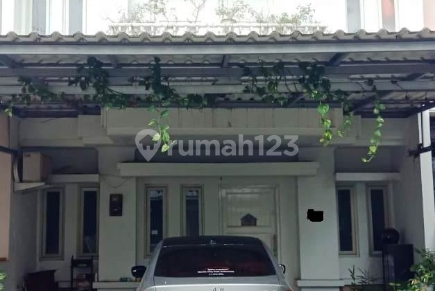 Rumah Bagus SHM 4+1 Kamar Tidur Akses 200 M2 Pintu Toll Jatikarya 1