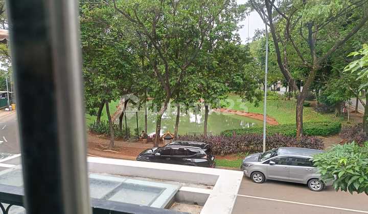Rumah, 2 Lantai, SHM, Dekat Akses Tol Lokasi Hook View Danau