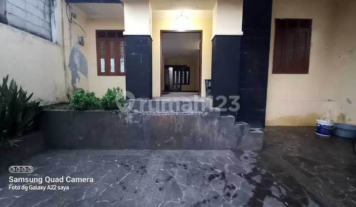Nice Rental House 2+1 Bedrooms Near Masjid Bukit Golf