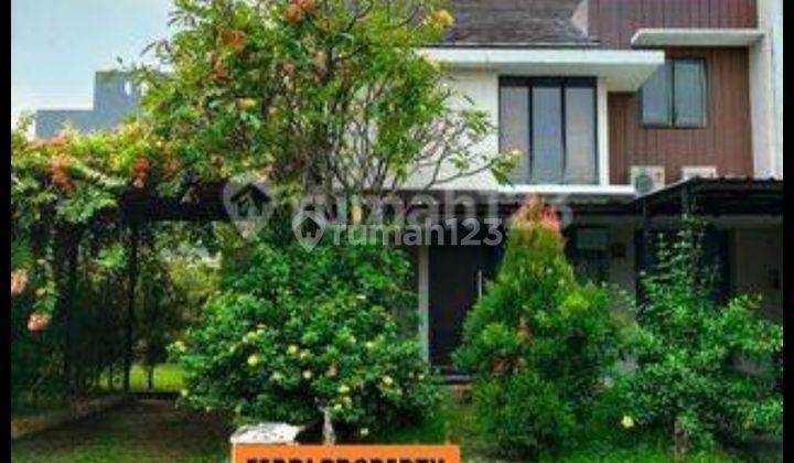 Rumah 2 Lantai Bagus Unfurnished Lokasi Hook Kawasan Premium 2