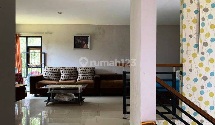 Rumah 2 Lantai Unfurnished SHM Lt 175 M2 Lokasi Hook Siap Hunia 2