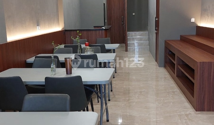 Good Shop House with SHM, 3 Floors, Furnished, Facing Alternative Road in Cibubur Good Shop House with SHM, 3 Floors, Furnished, Facing Alternative Road in Cibubur
