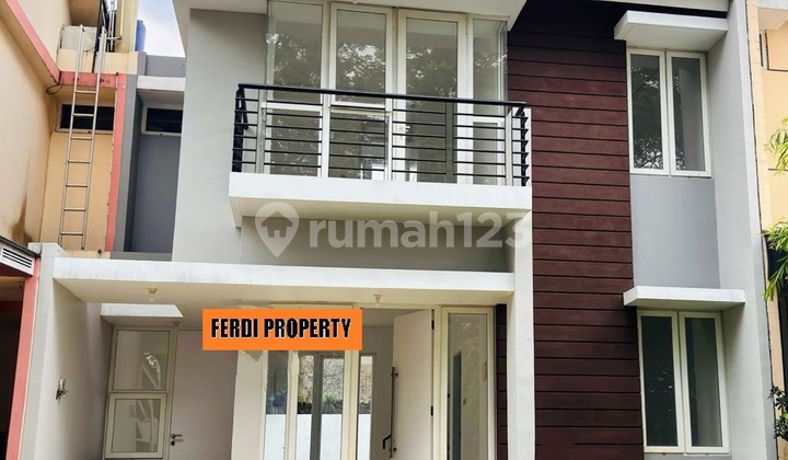 Rumah, 2 Lantai, SHM View Danau Depan Taman Hadap Utara