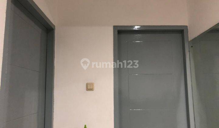 Rumah 2 Lantai Unfurnished SHM Lokasi Dekat Mall Akses 200 M2 Tol 2