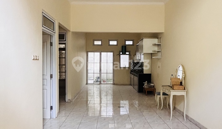 Rumah 1 Lantai Sudah Renovad 2+1 Kamar Tidur Bebas Banjir 2