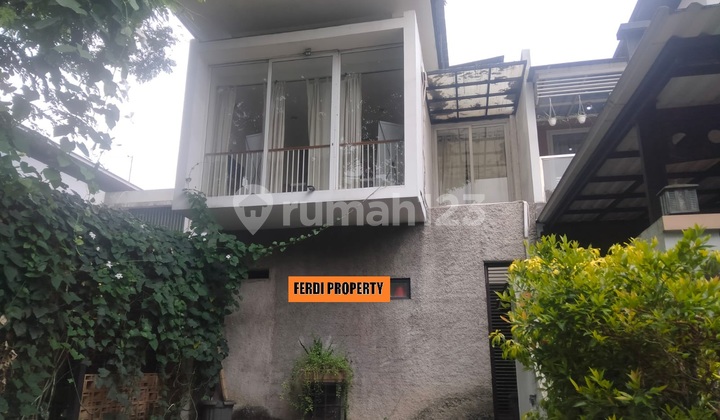 Rumah, 2 Lantai, SHM, Dekat Tempat Ibadah Bebas Banjir Rumah, 2 Lantai, SHM, Dekat Tempat Ibadah Bebas Banjir