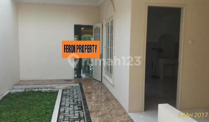 Siap Huni, Rumah, 2 Lantai Model Clasik Pilar Akses 5 Pintu Toll 2