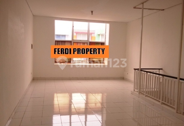 Shop House, 2 Floors, Freehold Title, Ready to Occupy, Suitable for Business and Office 2