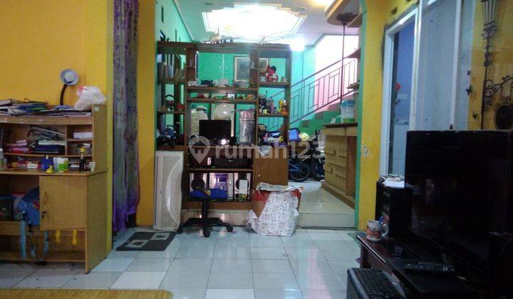 Rumah 2 Lantai Bagus di Jl. Cidurian Utara Kawaluyaan , Bandung 1