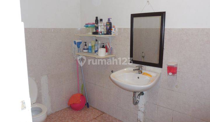 Rumah Gaya Classic 2 Lantai Bagus di Jl.cipedes, Bandung 11