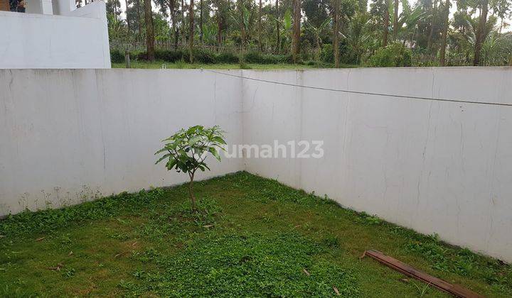 Rumah Bagus Unfurnished SHM di Jl.manoko, Bandung 2