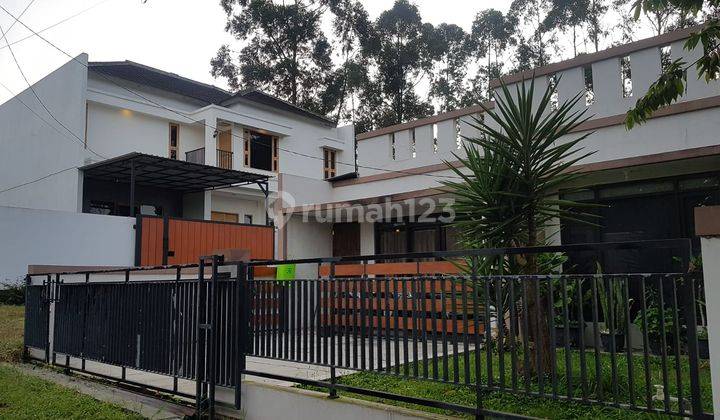 Rumah Bagus Unfurnished SHM di Jl.manoko, Bandung 2