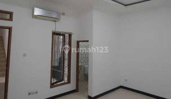 Rumah Disewakan Di Daerah Tanjung Barat Pd012146 3