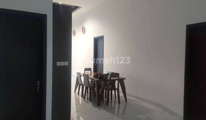 Dijual Rumah Harga Bagus, Mewah, Furniture Bagus di Gandaria 2