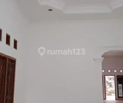 Disewakan Rumah Baru Direnovasi Di Jagakarsa (PD013395) 2