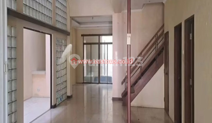 Disewakan Rumah Bagus di Kebayoran Baru (Pd014008) 2