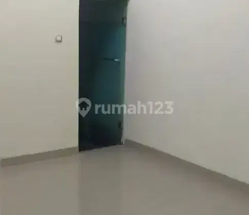 Disewakan Murah Rumah Di Jati Padang (PD013713) 2