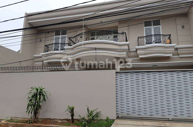 For Rent Nice House in Kebayoran Lama (Pd014020) 1