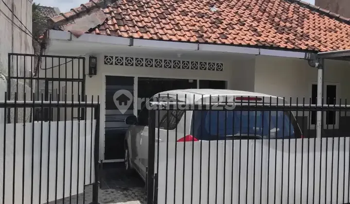 Disewakan Rumah Di Cilandak (PD013747) 1