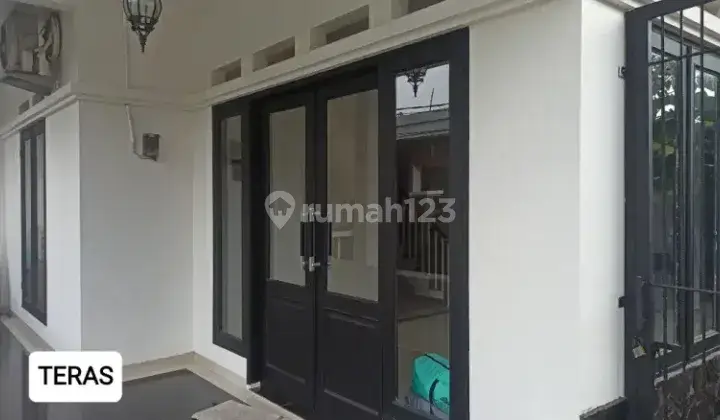 Disewakan Rumah 2 Lantai Di jagakarsa (PD013610) 2