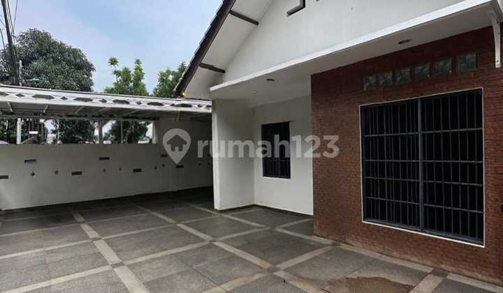 Rumah Senopati 2 Lantai Hadap Timur 3 Kamar Tidur Rumah Senopati 2 Lantai Hadap Timur 3 Kamar Tidur